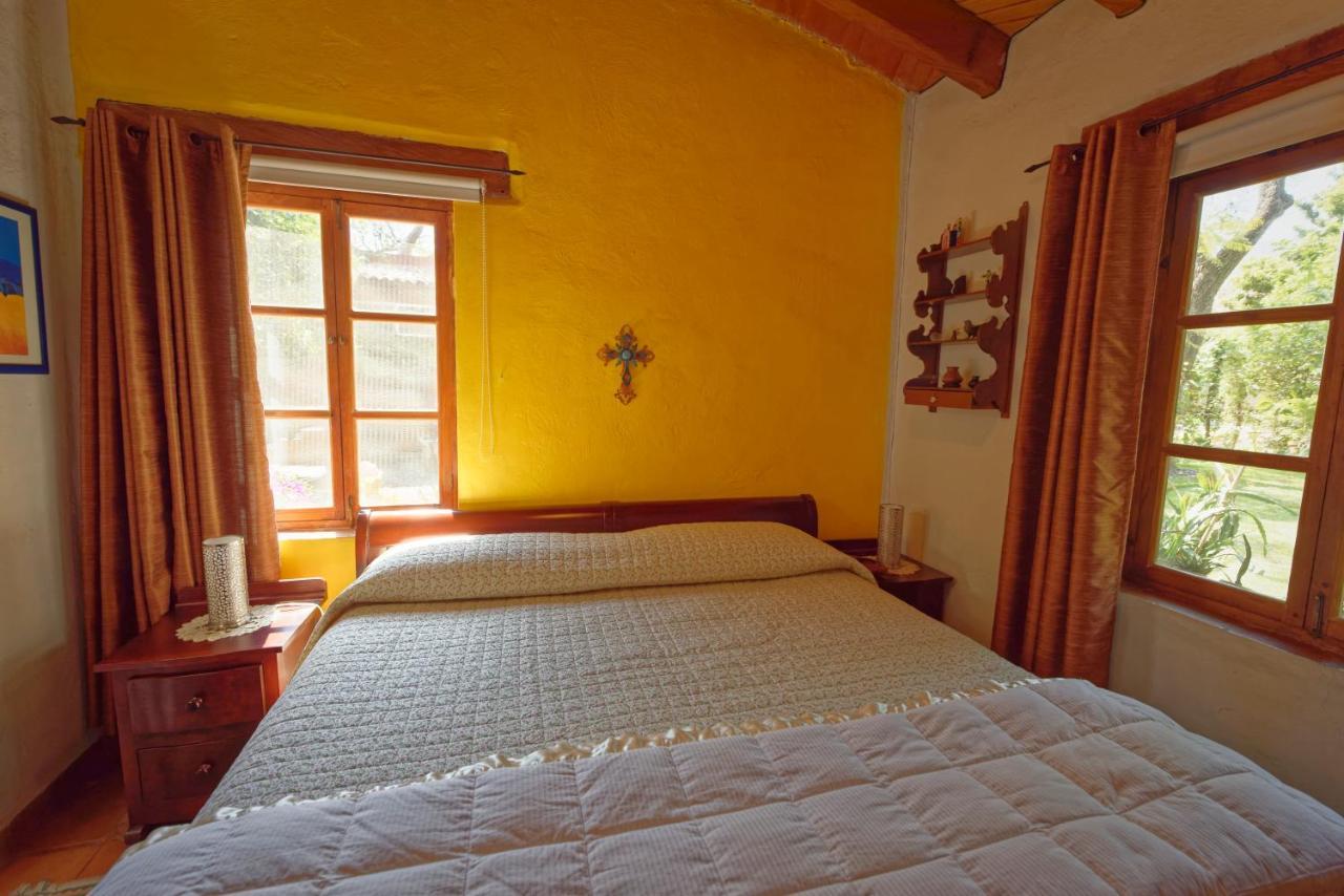Casa Navacoyan Bed & Breakfast Malinalco Exterior photo