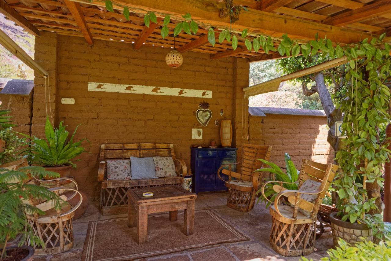 Casa Navacoyan Bed & Breakfast Malinalco Exterior photo